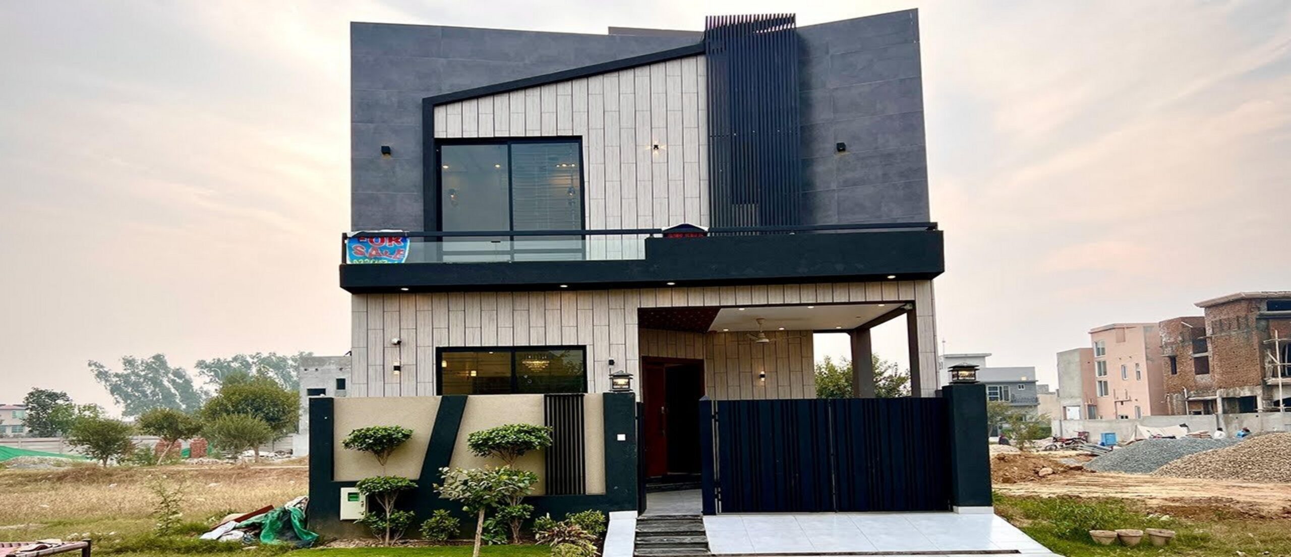 Beautiful 2 Kanal Ghar Design
